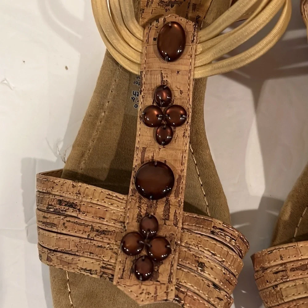 EAST 5th size 9 about 2 inch wedge sandals with embellishment and elastic - Picture 2 of 12